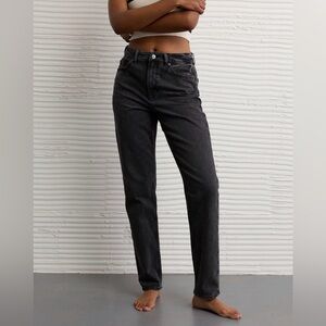 American Eagle Outfitters Mom Jeans